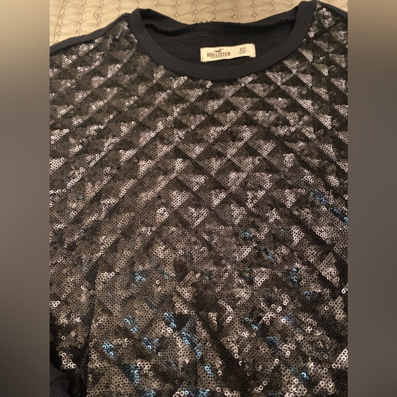 Hollister black sequin sweatshirt size xs - Picture 2 of 6